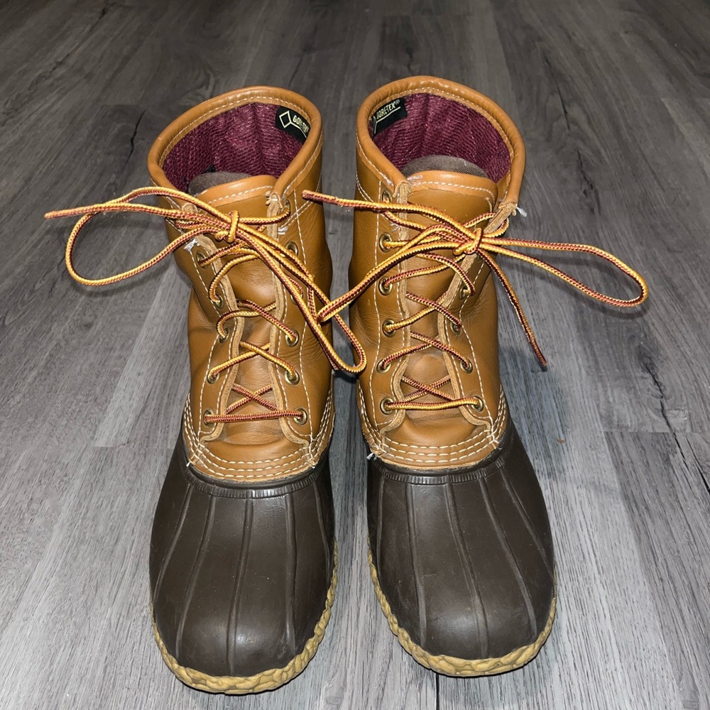 L.L. Bean Men’s 8” GORE-TEX Thinsulate Insulated Duck Boots Bean Boots Size 9M